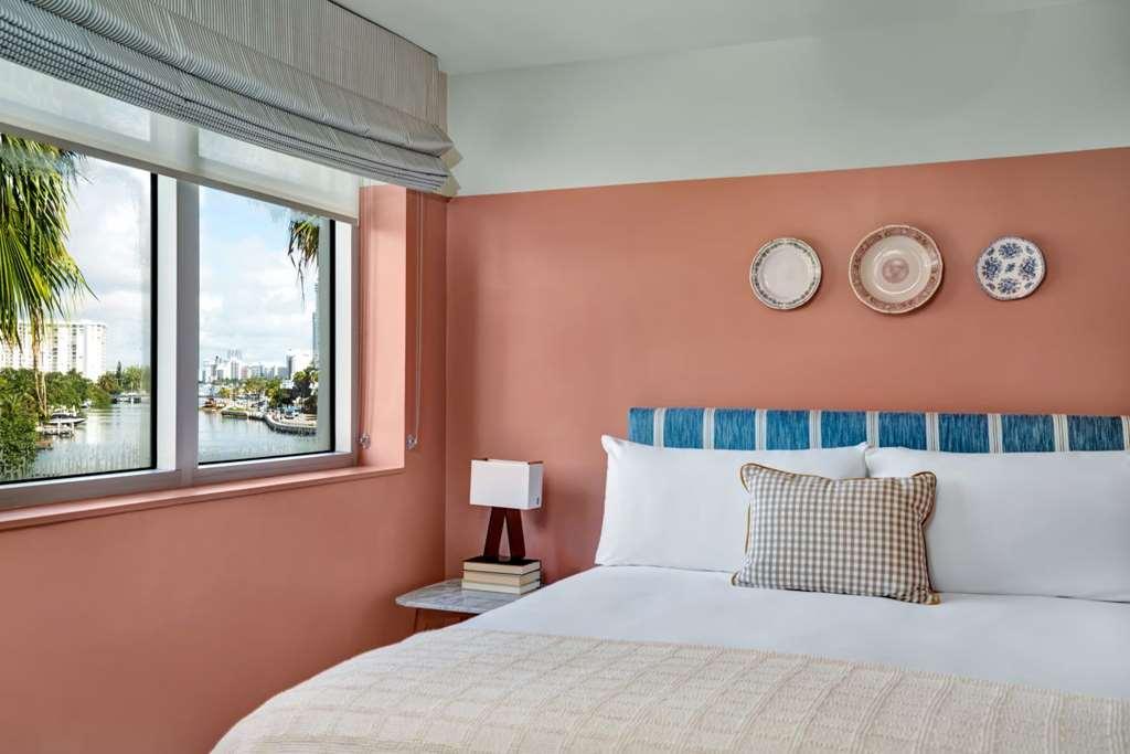 Hotel Trouvail Miami Beach Room photo